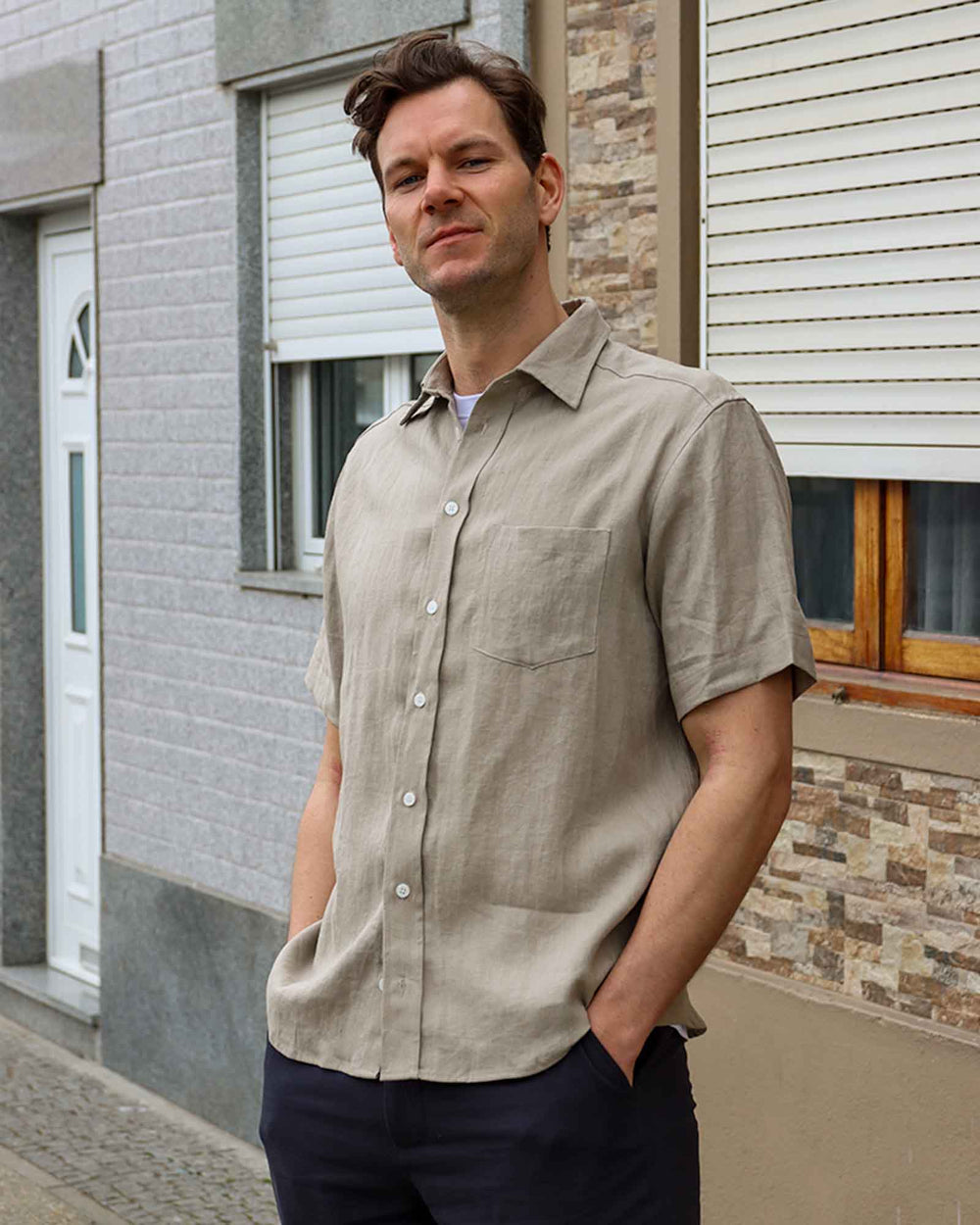 Short-Sleeve Linen Shirt