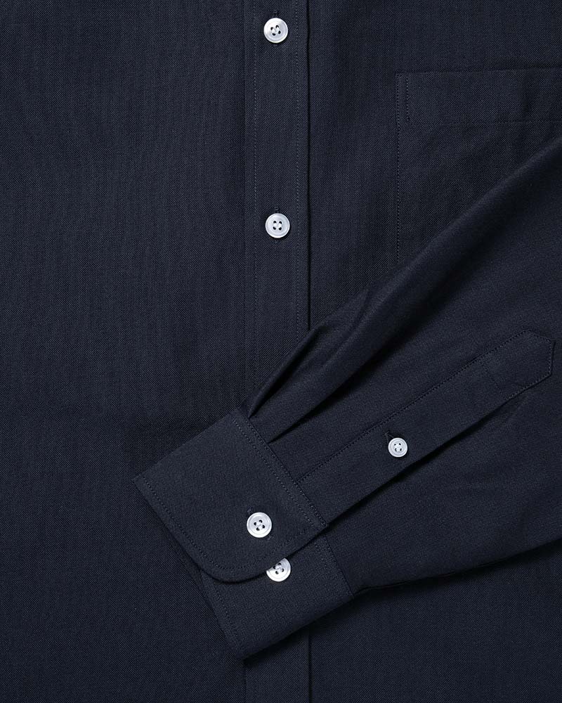 #color_white-navy