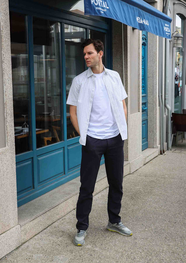 The Ultimate Guide to Tall Clothing: Stylish Solutions for Taller Individuals